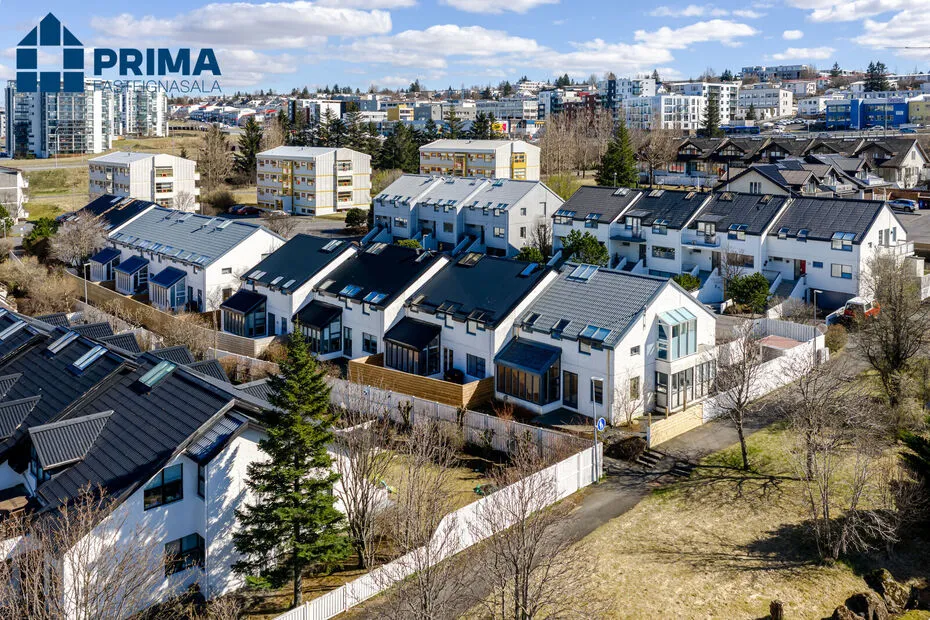 Bien 6 pièces à Kópavogur