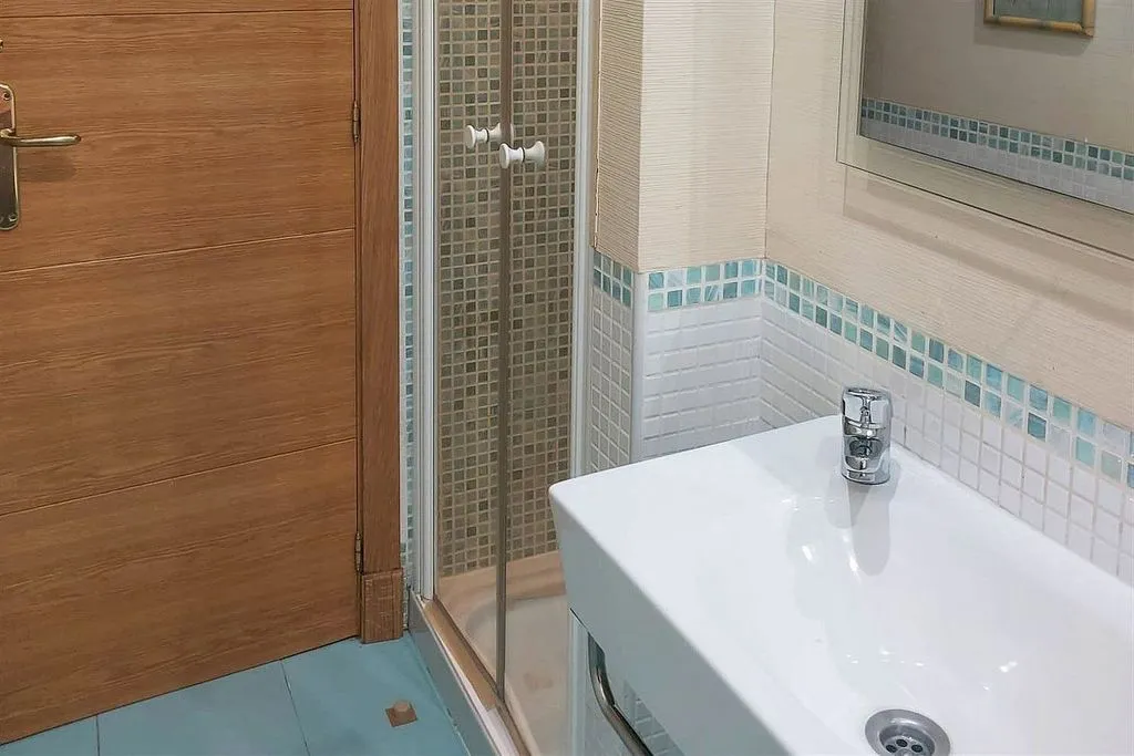 Vannitoad - Furnished Flat with Air Conditioning in Goya
