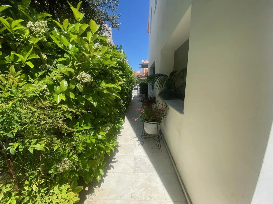 5-room house in GR