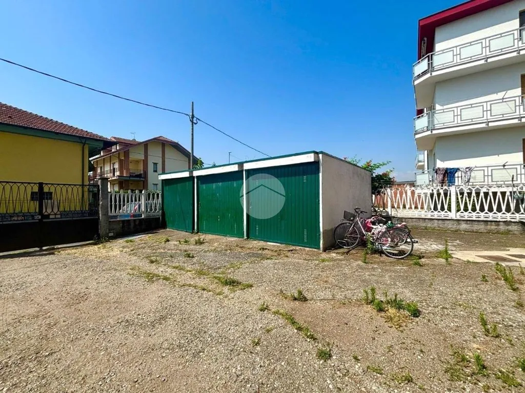 Esterno - 4-Room Apartment with Balcony in Torino