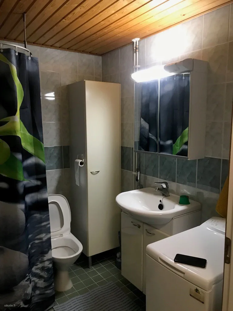 Salles de bain - One-Bedroom Flat with Sauna in Oulu