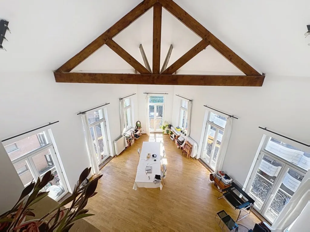 Séjour - Duplex Spacieux avec Terrasse au Centre de Bruxelles