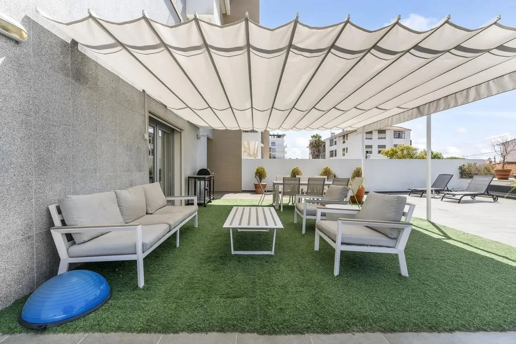 Terrass - Luxury Flat with City Views in Parede