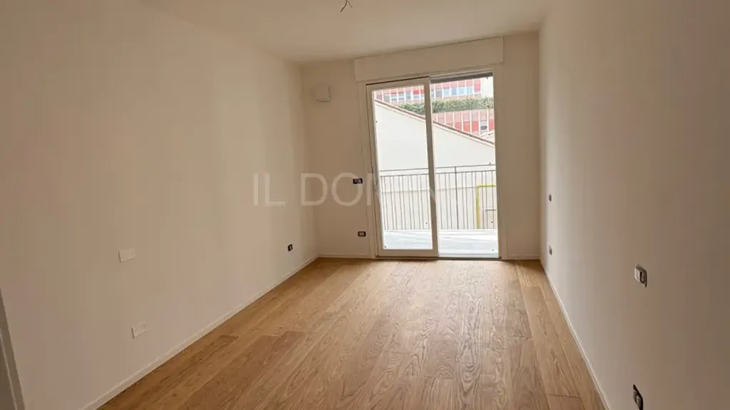 Pièces - Modernised Apartment with Terrace in Padua