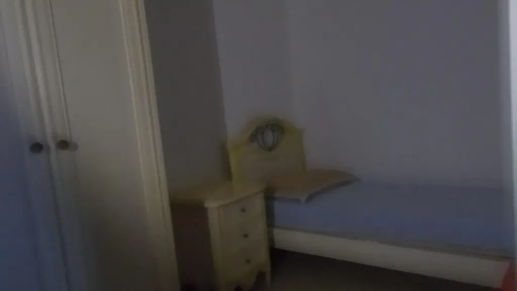 Chambres - Armed Trilocale in Pontedera