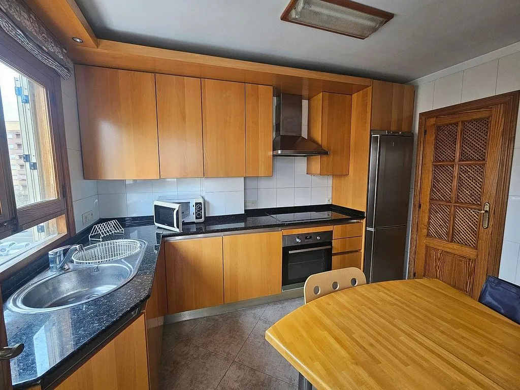 Cucina - Apartment with Balcony in Son Oliva