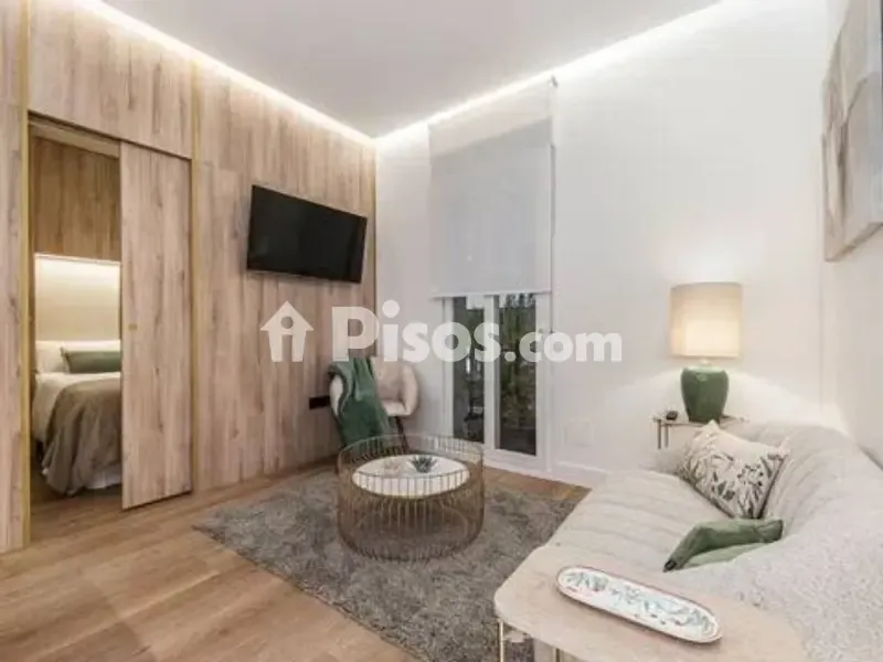Soggiorno - Apartment with Balcony in Retiro