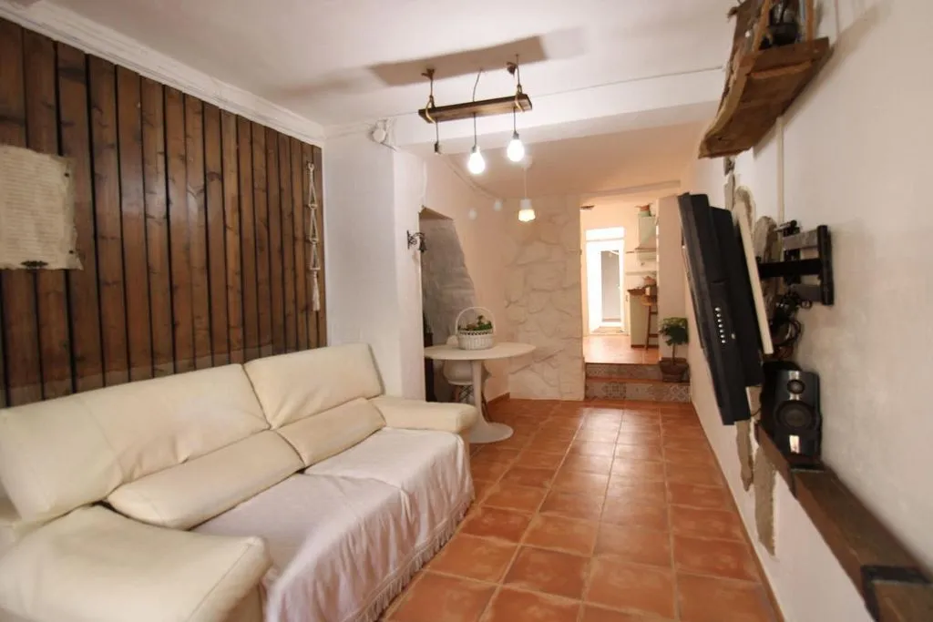 Elutuba - Chalet with Terrace in Moncada