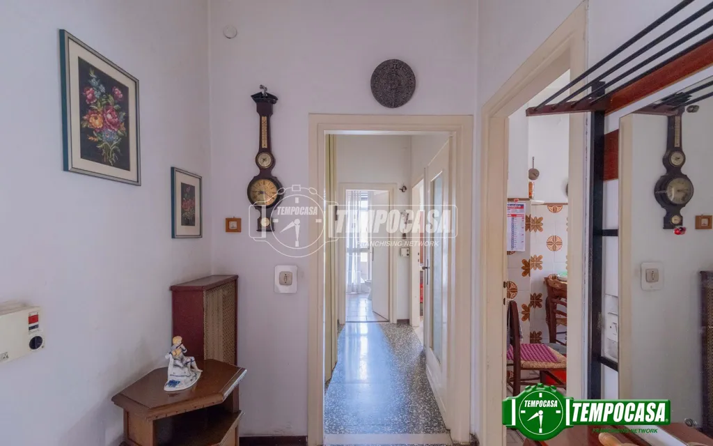 Recibidor - Three-Bedroom Apartment with Triple Exposure in Milan