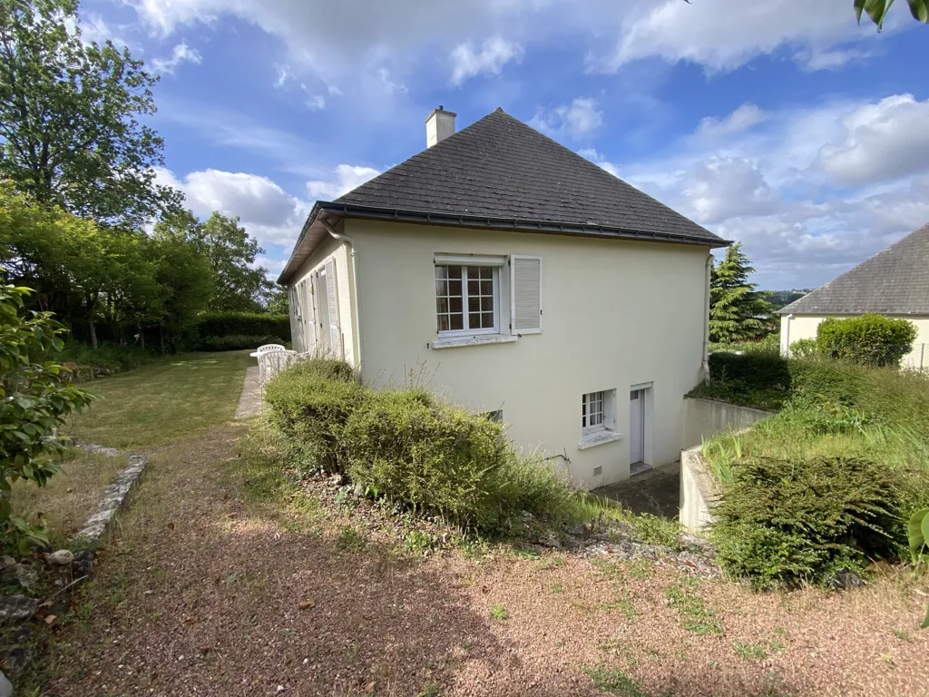 Välivaade - House with Garden and Basement in Saumur