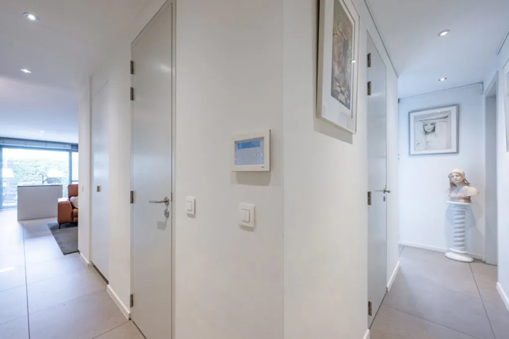 Esik - Luxury Duplex Apartment with Terrace in Zoersel