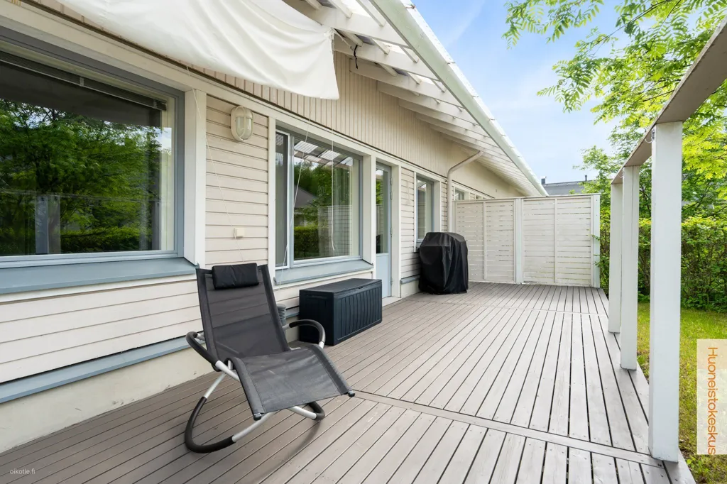 Terrace - Quiet Apartment with Garden in Joensuu