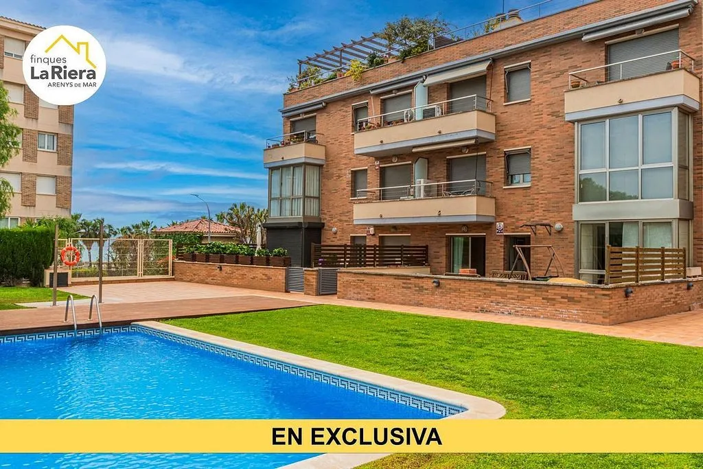 Piscine - Ground Floor Apartment with Pool in Sant Andreu de Llavaneres