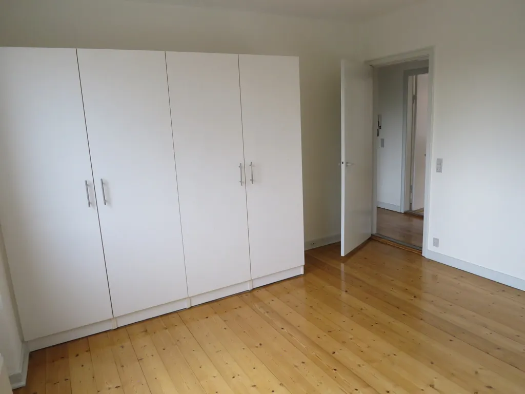 Magamistoad - Renovated 2-Bedroom Flat in Odense C