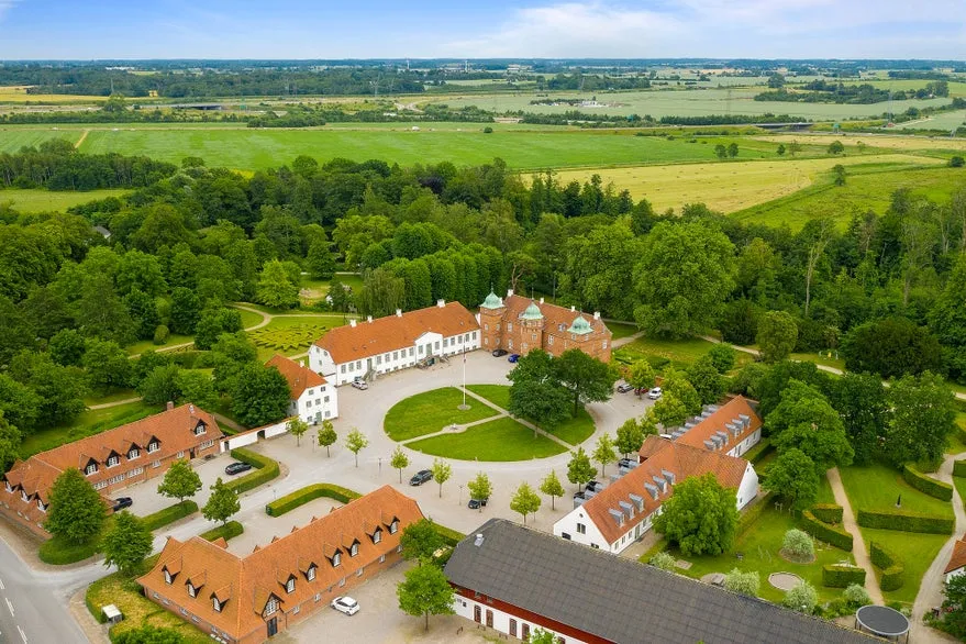 Õhuvaade - Office Space with Garden in Odense