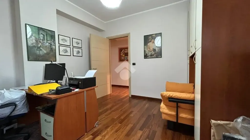Studio - South-Facing Apartment with Balcony in Cosenza