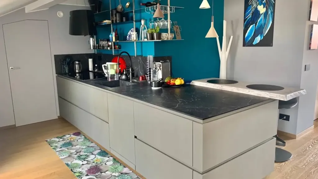 Köök - Restored Apartment with Historic View in Ivrea