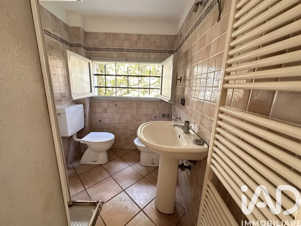Salles de bain - Rustic Villa with Garden in Finale Emilia