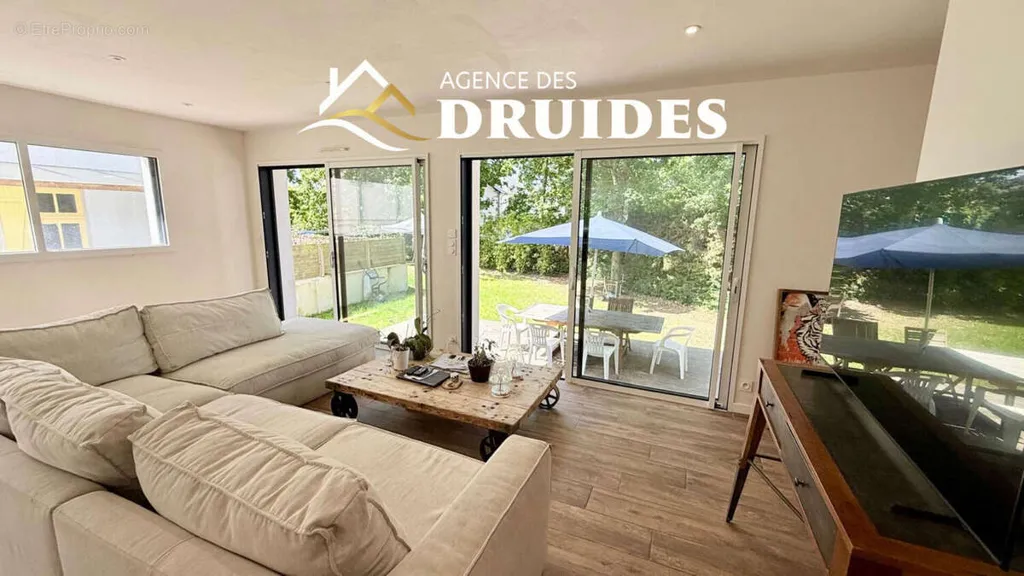 Living Room - Contemporary House Near Beach in Carnac