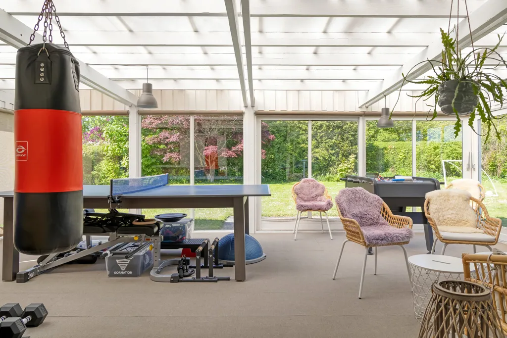Rooms - Modernised Villa with Garden in Stenløse