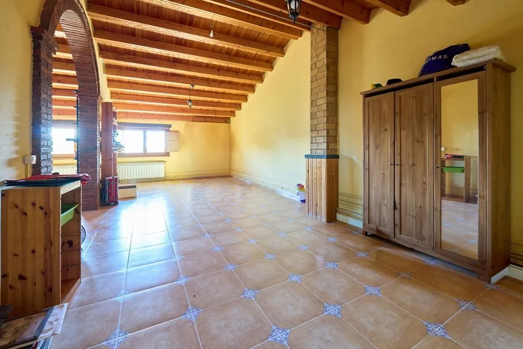 Séjour - Rustic Masía with Equestrian Facilities in L'Ametlla del Vallès
