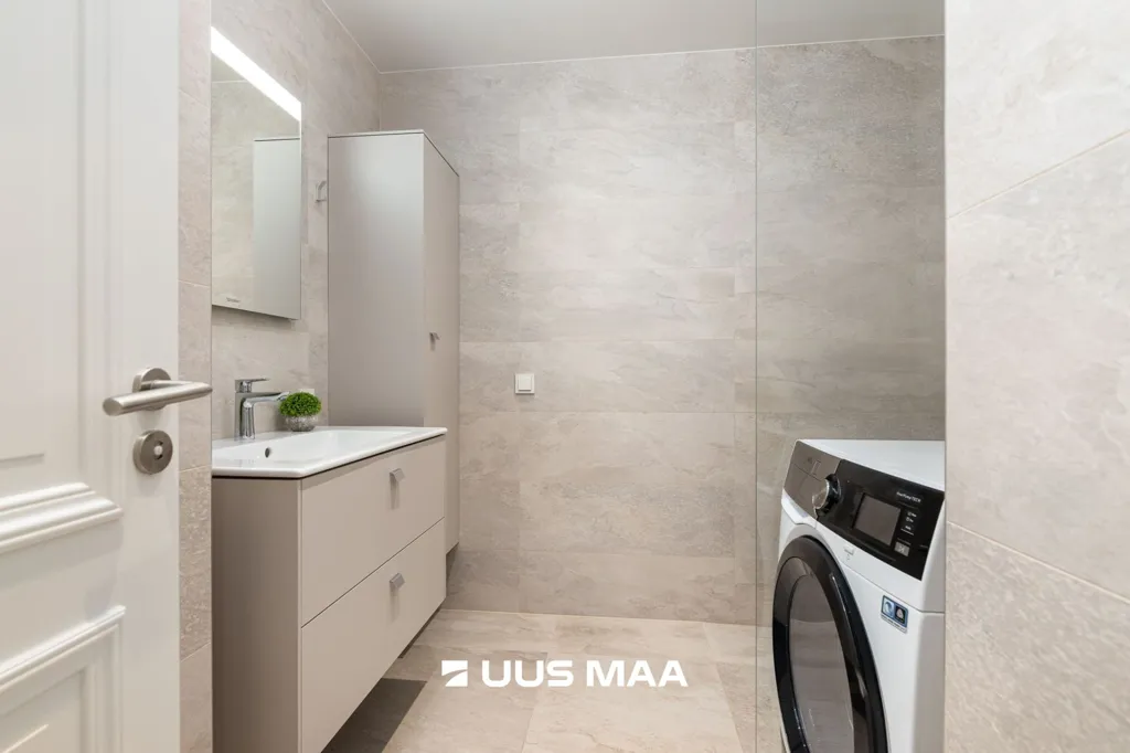Modern Apartment with Terrace in Uus-Veerenni