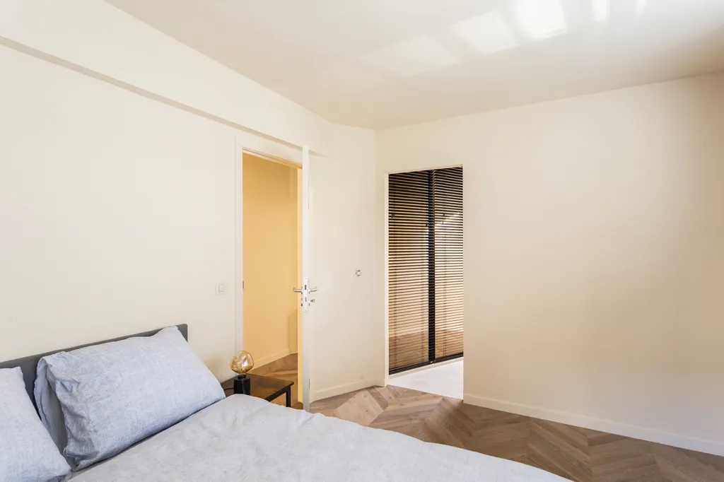 Chambres - Maison mitoyenne avec jardin et parking au Zuid d'Anvers