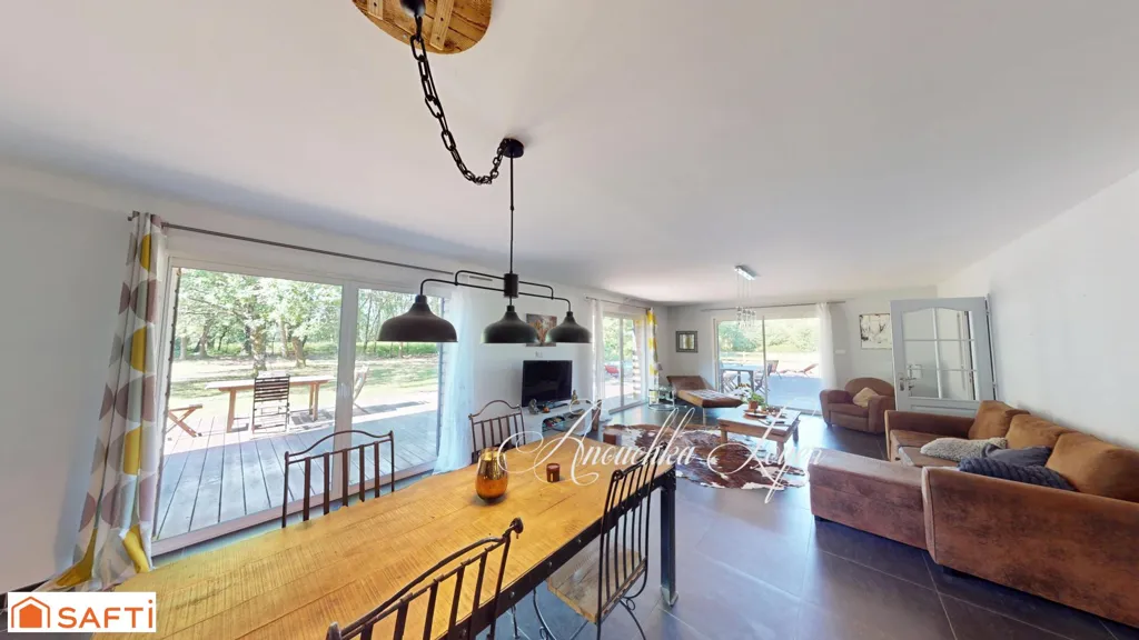 living_room