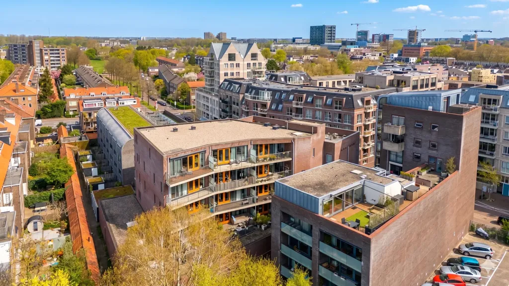 Õhuvaade - 3-Bedroom Apartment with Balcony in Utrecht
