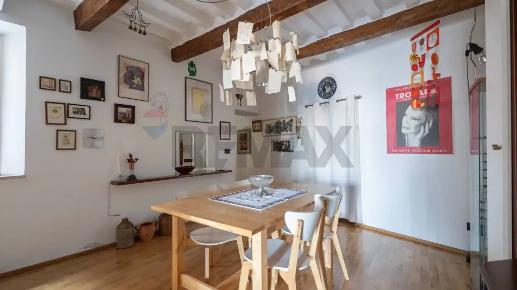 Sala da pranzo - Historic Bilocale with View in Jesi Centre