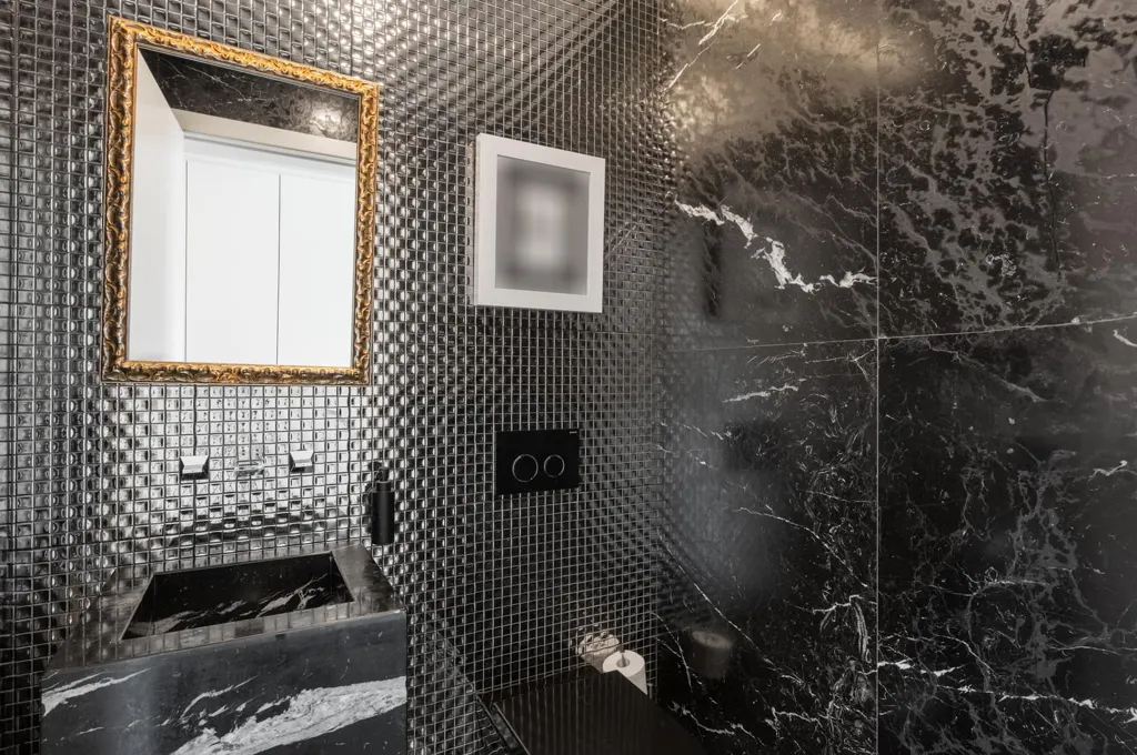 Salles de bain - 7 Bedroom House with Pool in Restelo, Lisbon