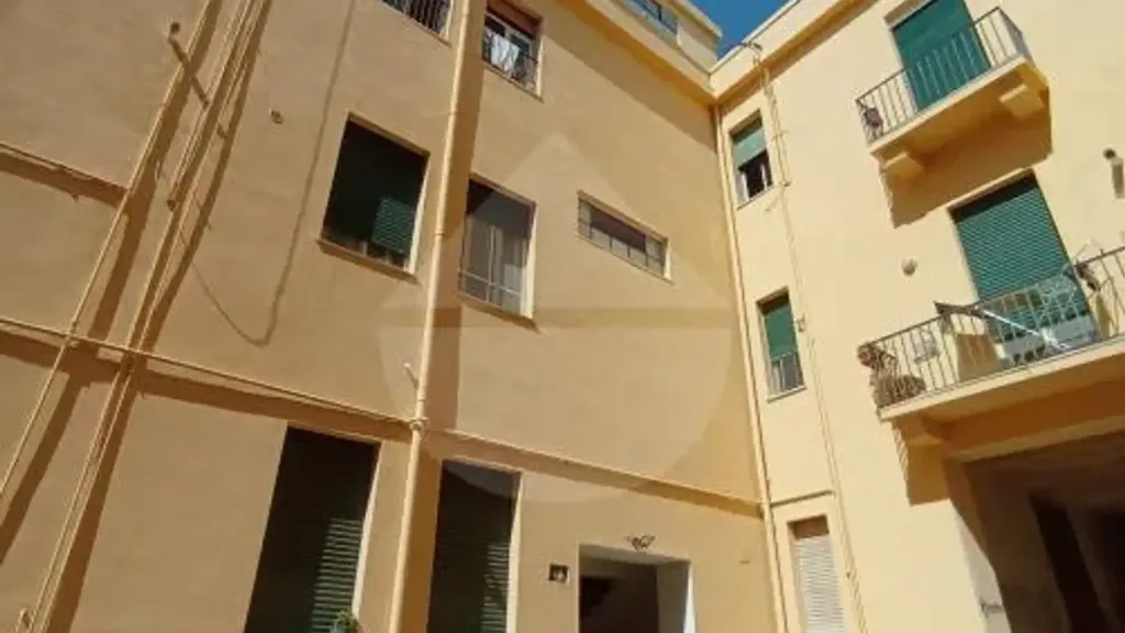 Quadrilocale with Central Location in Messina