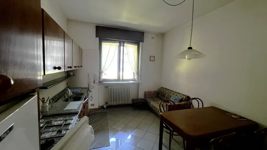 Köök - Villa with Edificabile Potential in Bernareggio