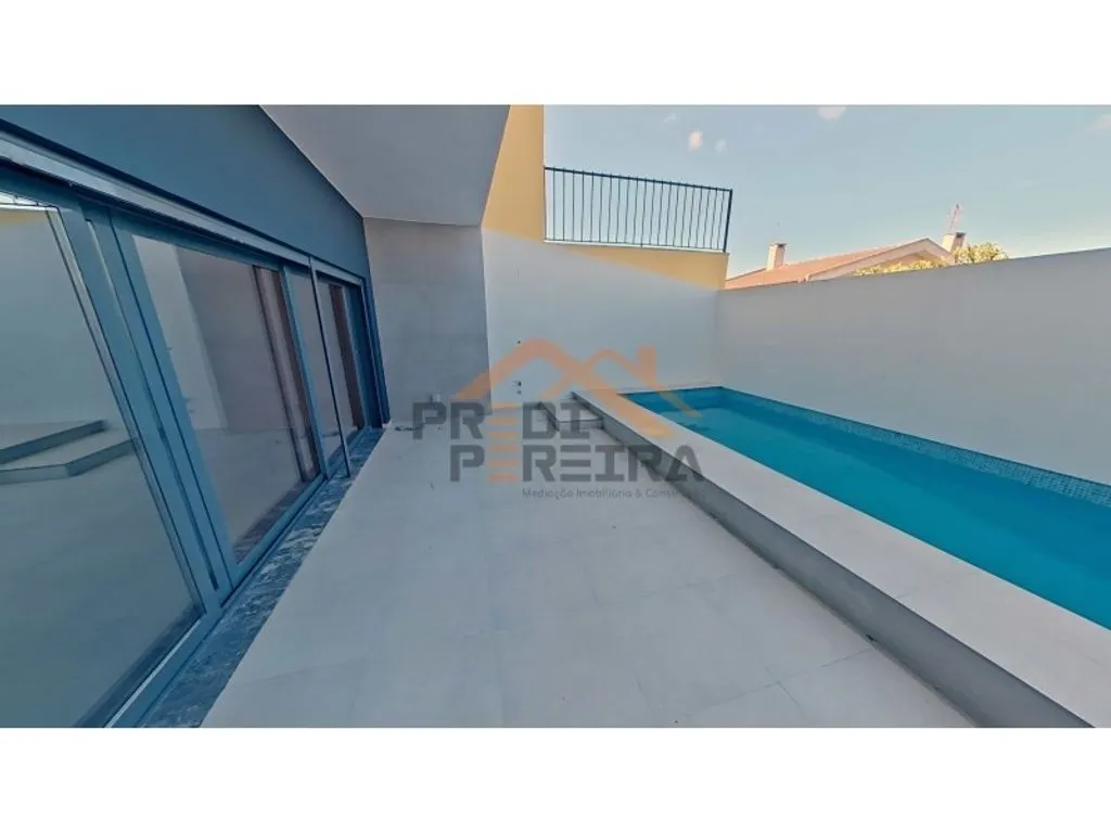 Piscina - Luxury House with Pool in Loures, Lisbon