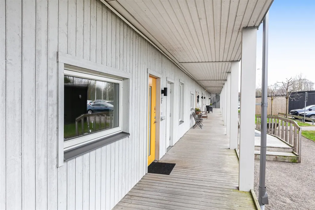 Exterior - Spacious Flat with Lift in Höganäs