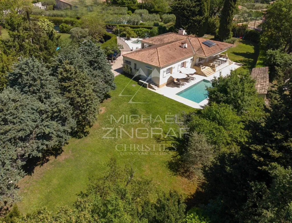 Aerial - Charming House with Pool in Cabris
