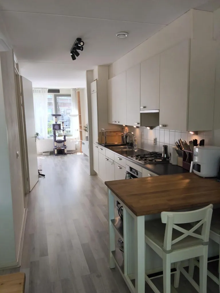 4-toaline korter asukohas Amsterdam