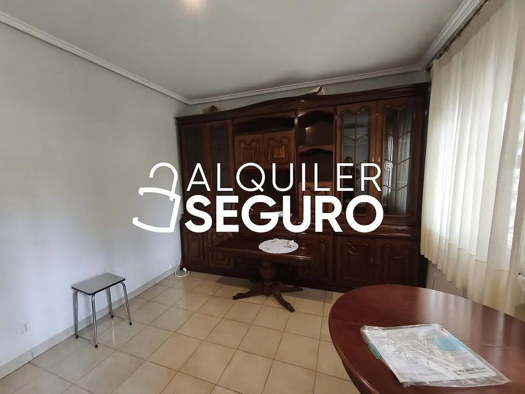 Sala da pranzo - Fully Furnished Flat with Balcony in Torrero