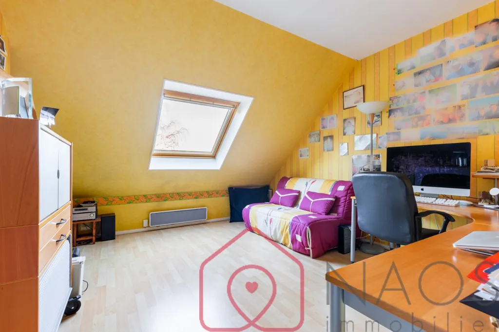 Maison 6 pièces à VAUHALLAN