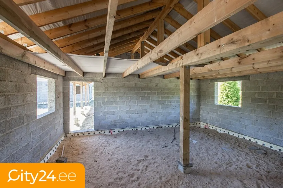 Pièces - New-Build House with Large Land Plot in Ragana