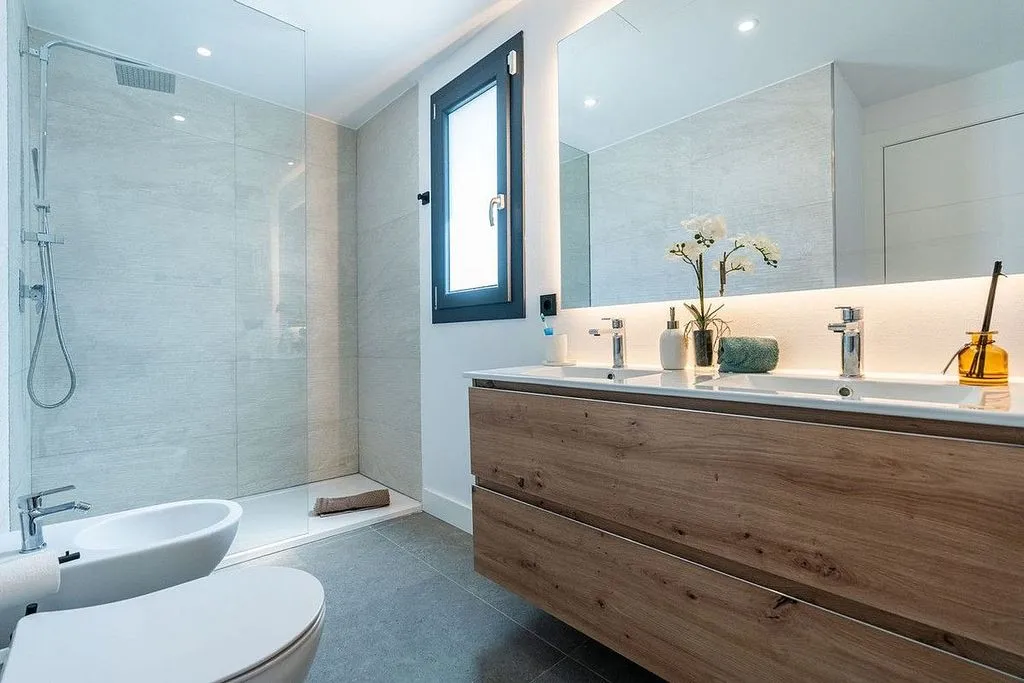 Salles de bain - Modern Villa with Pool in La Cala Resort