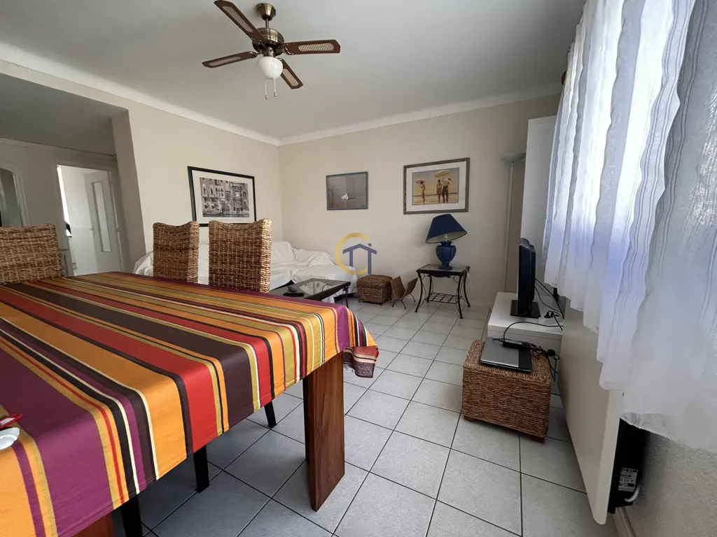 Salle à manger - Appartement 4 Pièces avec Balcons à Canet-en-Roussillon