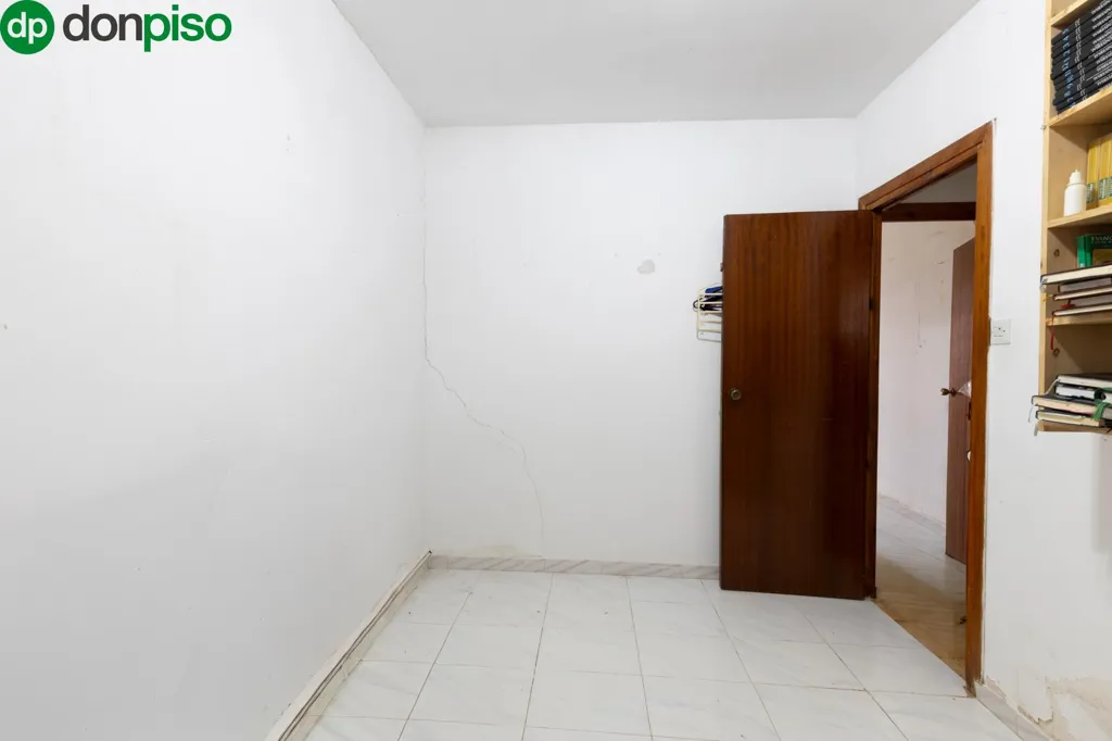 hallway_entrance