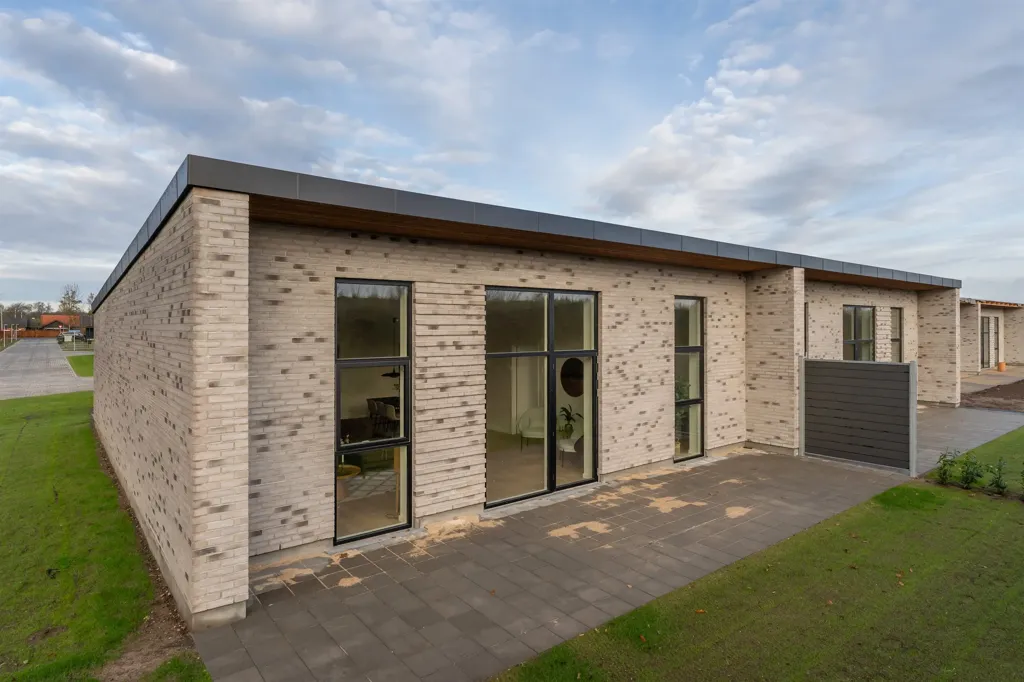 Esterno - Contemporary Townhouse with Terrace in Grejs