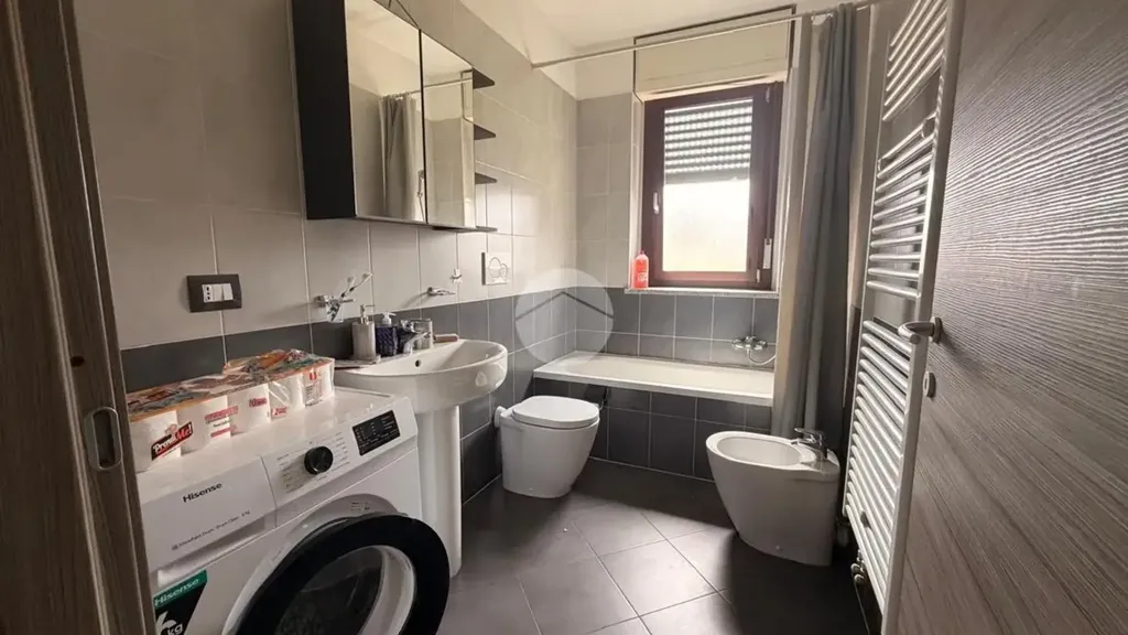 Vannitoad - 2-Bedroom Apartment with Balcony in Torino