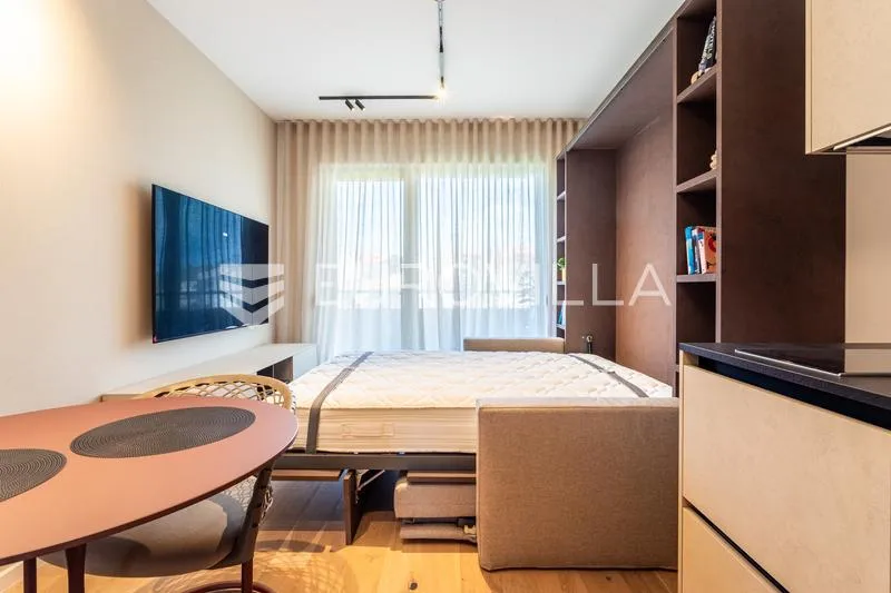 Chambres - Modern Studio Apartment with Loggia in Sirobuja, Split