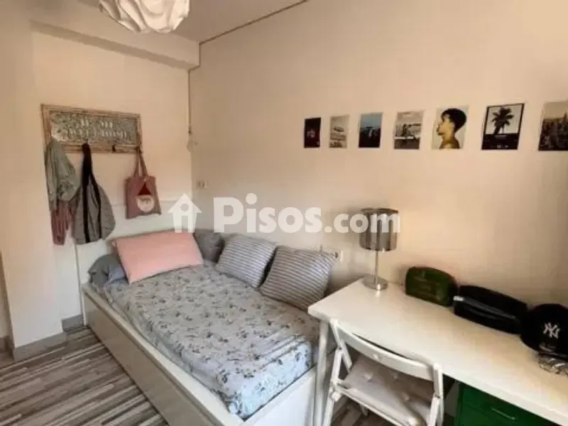 Bedrooms - Reformed Apartment with Pool in Benidorm