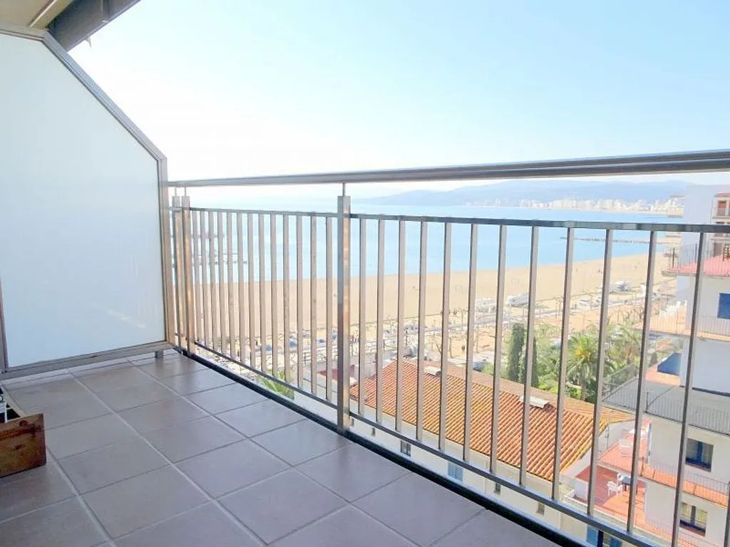 Balcon - Seafront Apartment with Terrace in Palma de Mallorca