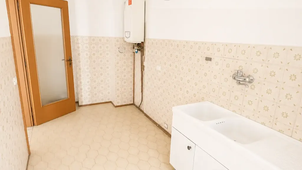 Salles de bain - Spacious Apartment with Balcony in Caorso