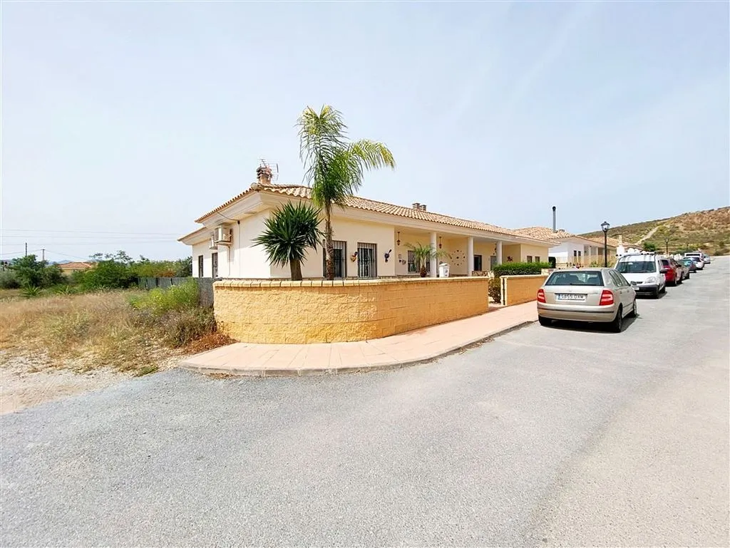 Extérieur - Spacious Adjoined Villa with Terrace in Zurgena
